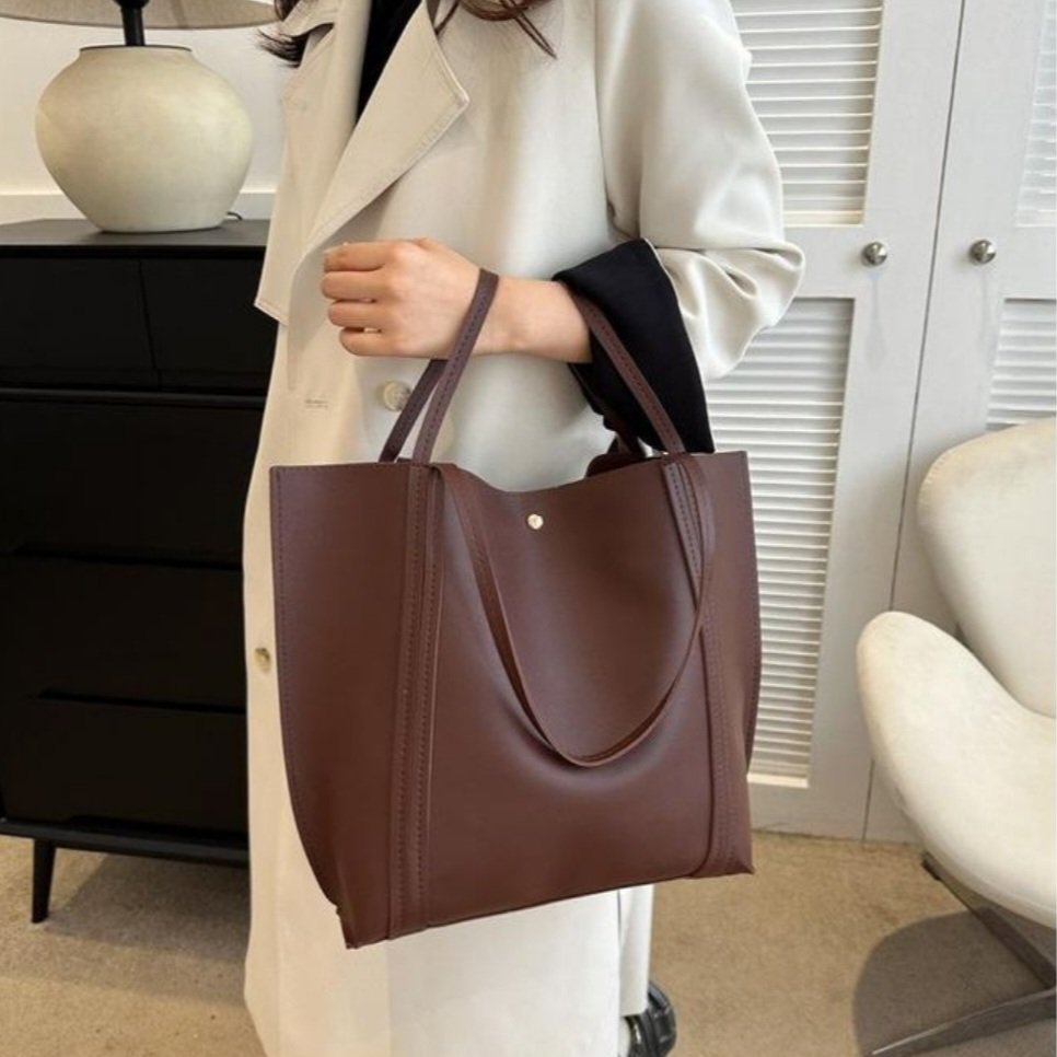 Ladies Pure Leather handbags